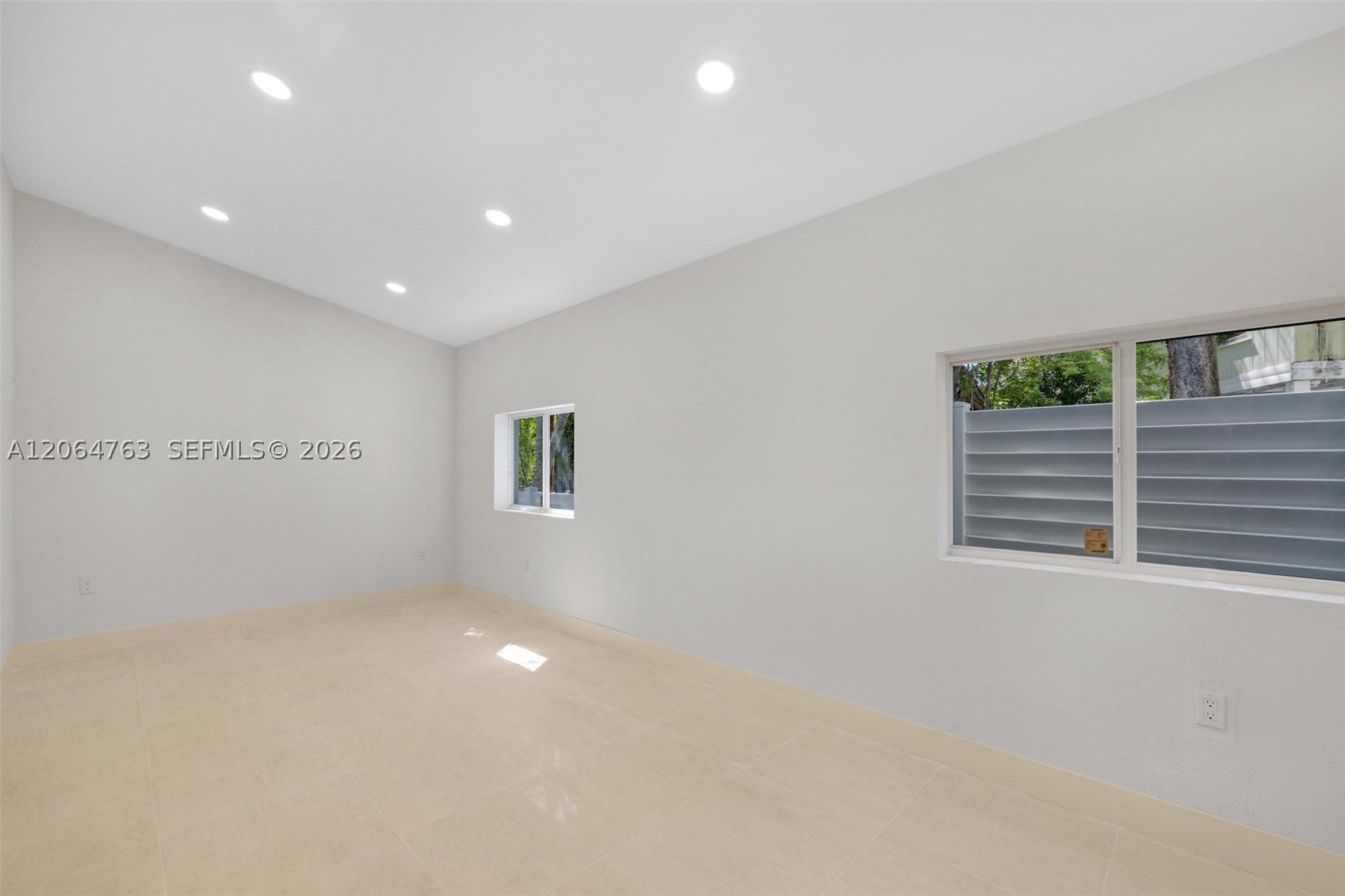 8 Poisonwood Property Photo 18