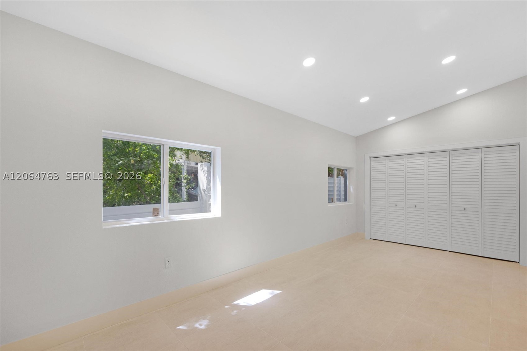 8 Poisonwood Property Photo 19