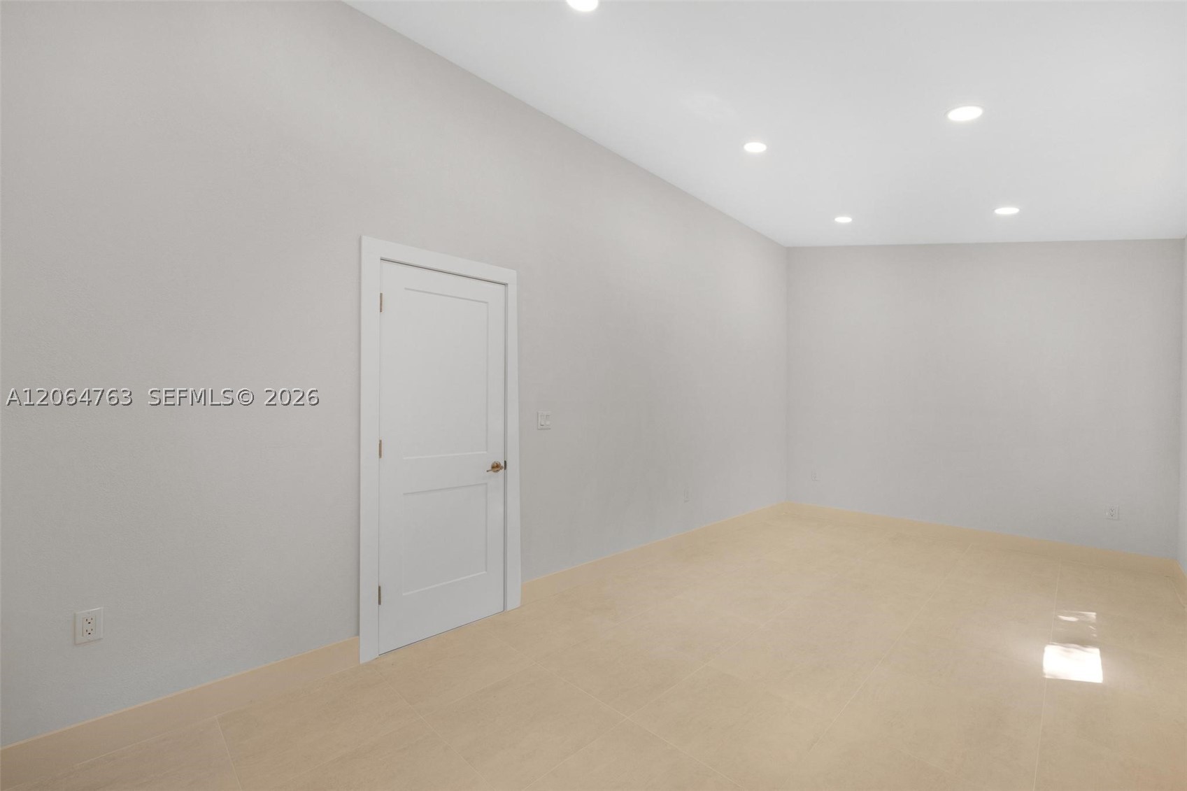 8 Poisonwood Property Photo 21