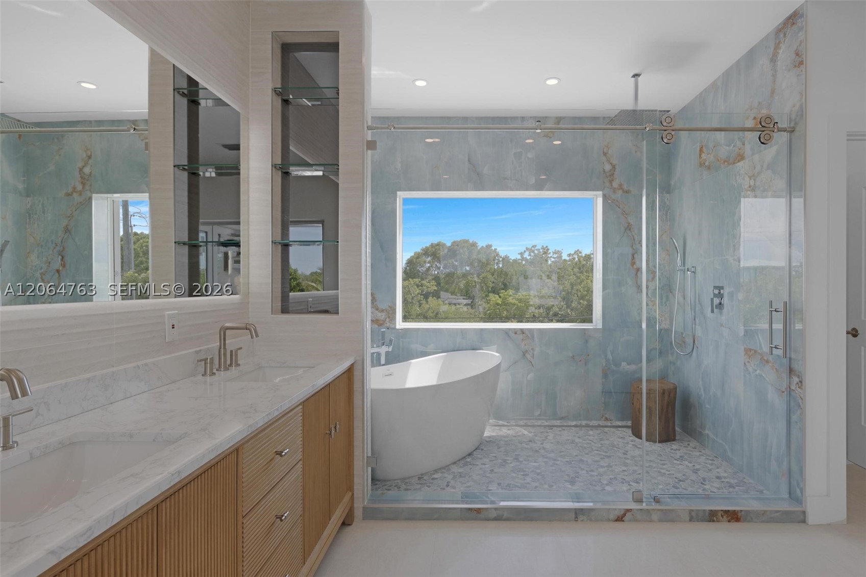 8 Poisonwood Property Photo 79