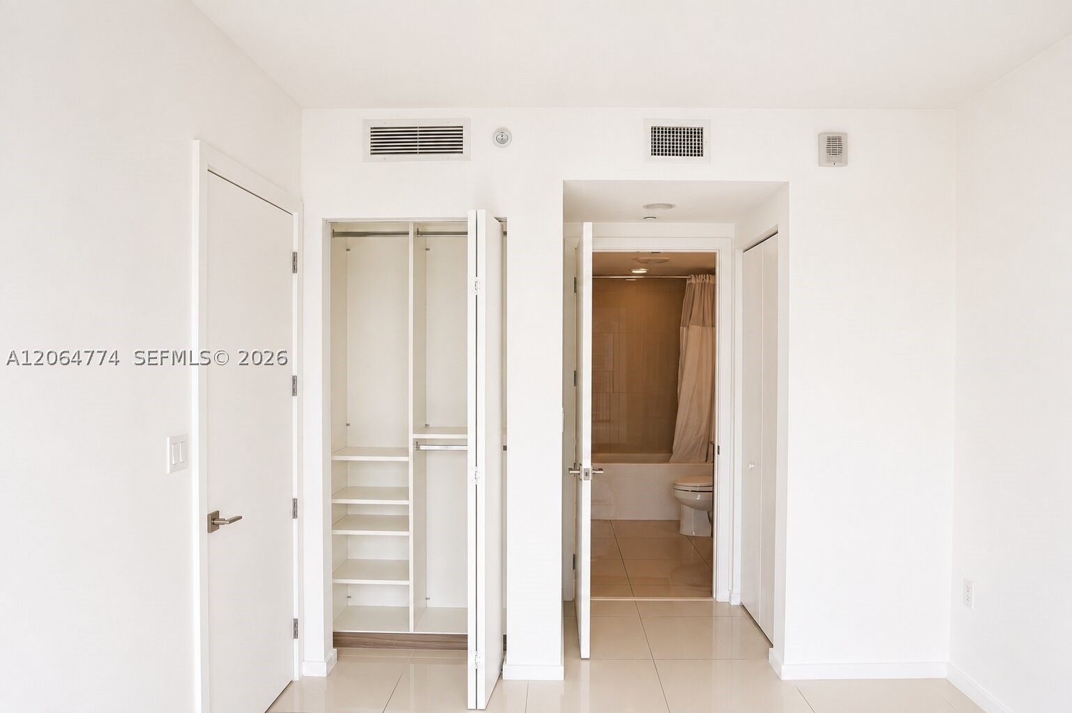 5300 E Paseo Blvd 1409 Property Photo 15