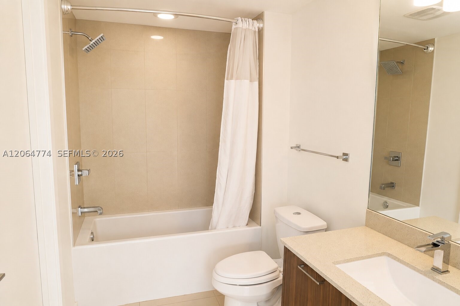 5300 E Paseo Blvd 1409 Property Photo 16