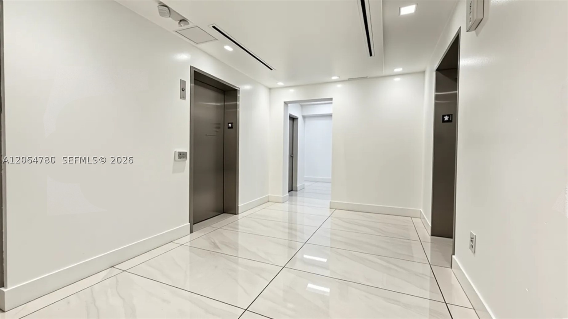 2500 Hollywood Blvd 311 Property Photo 7