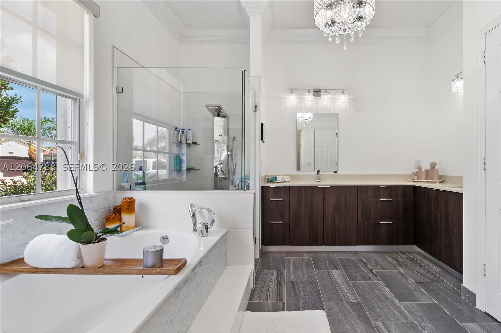 1046 Sw 159th Way Property Photo 13