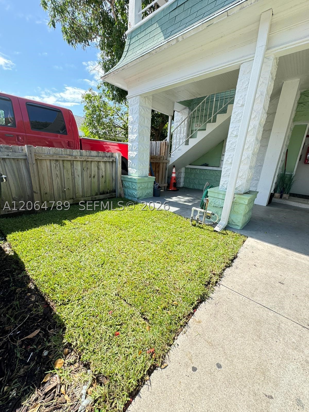 605 S J St 2 Property Photo 2