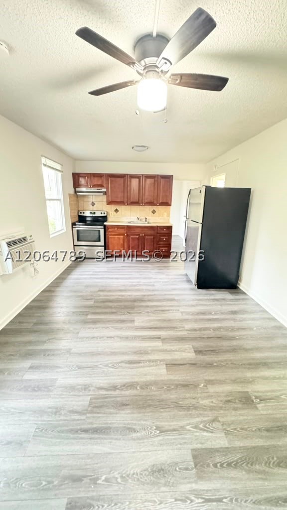 605 S J St 2 Property Photo 5