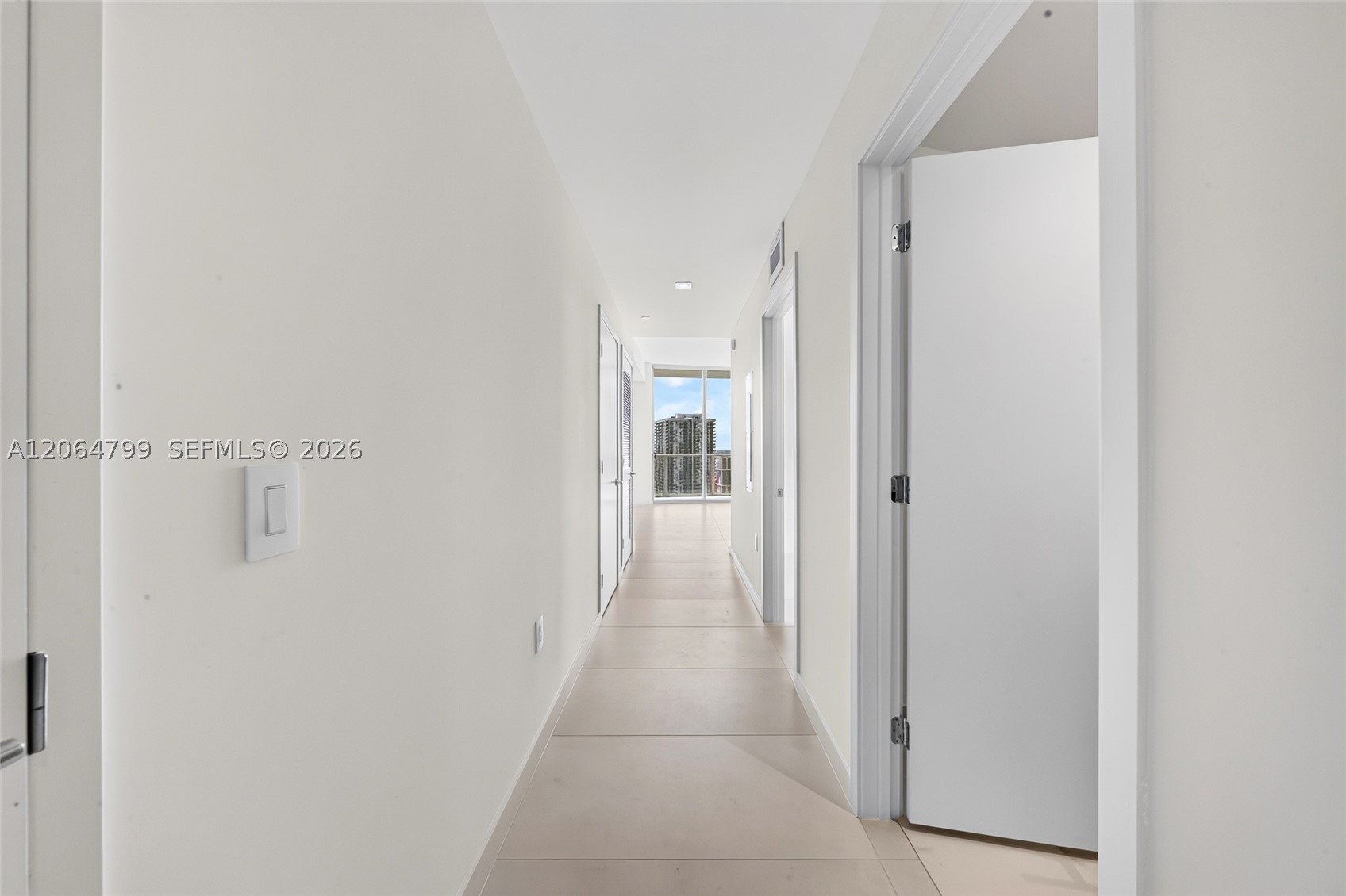 1400 Biscayne Blvd 2607 Property Photo 3