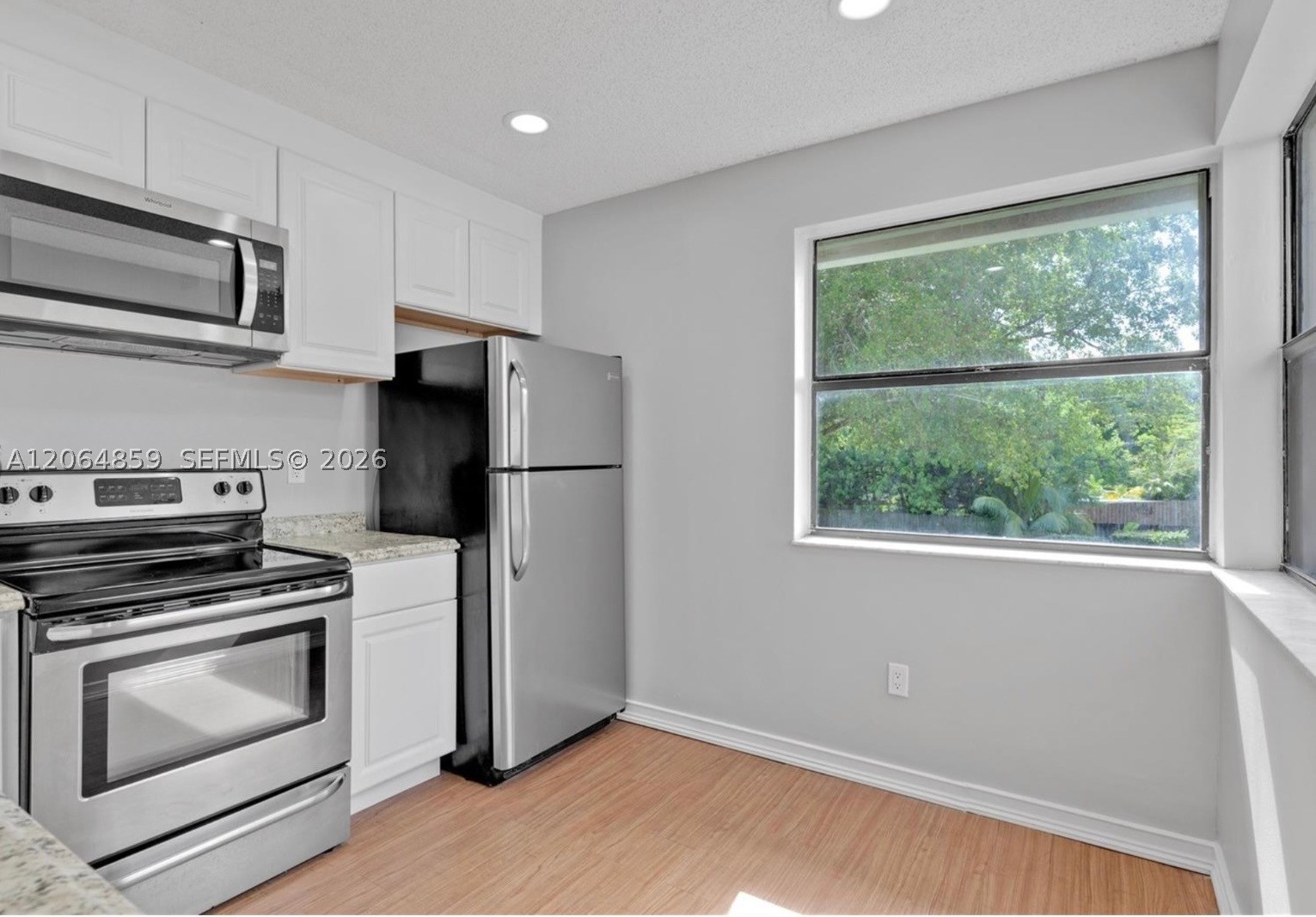 1331 S Franklin Ave 1331i Property Photo 15