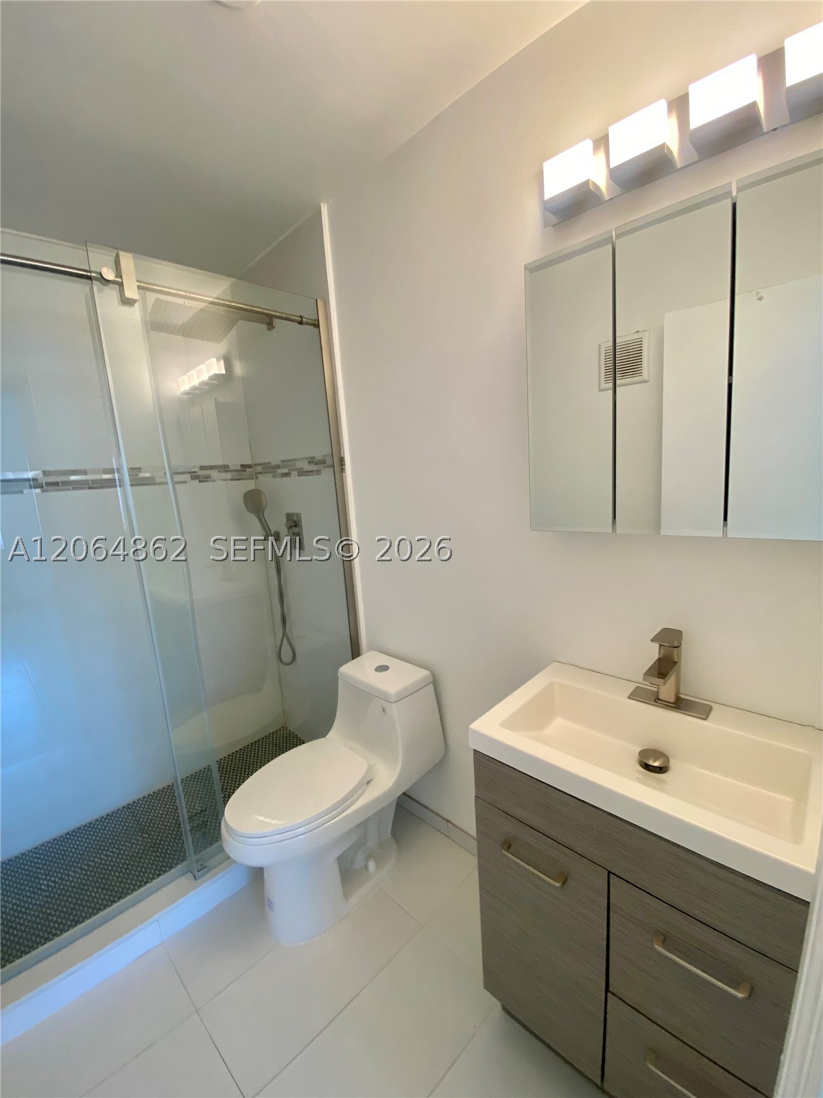 3536 Ne 168th St 301 Property Photo 18
