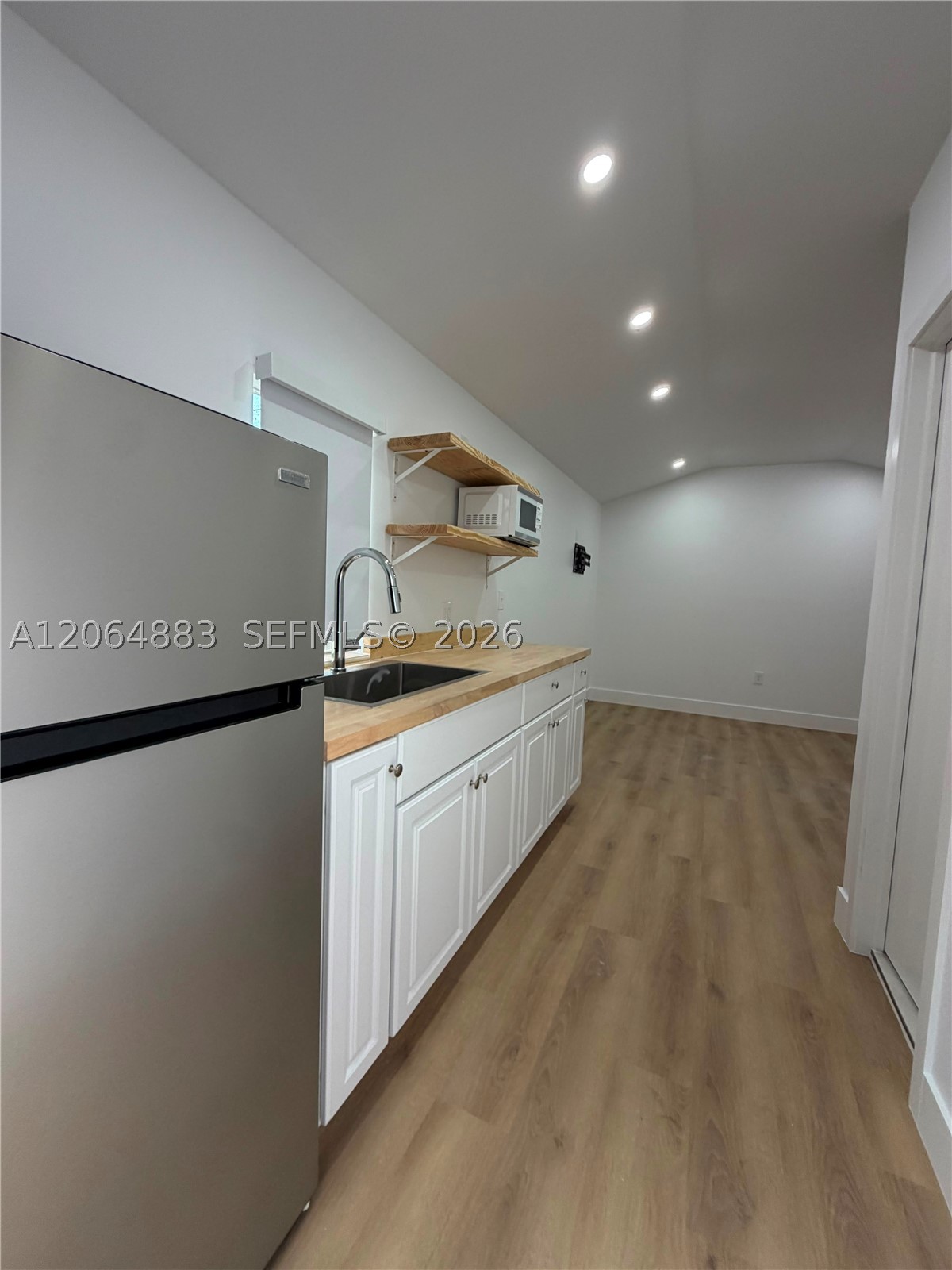1400 Sw 29th Ave 2 Property Photo 1
