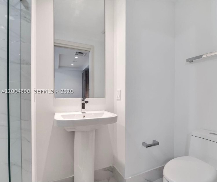 801 S Miami Ave 1807 Property Photo 7
