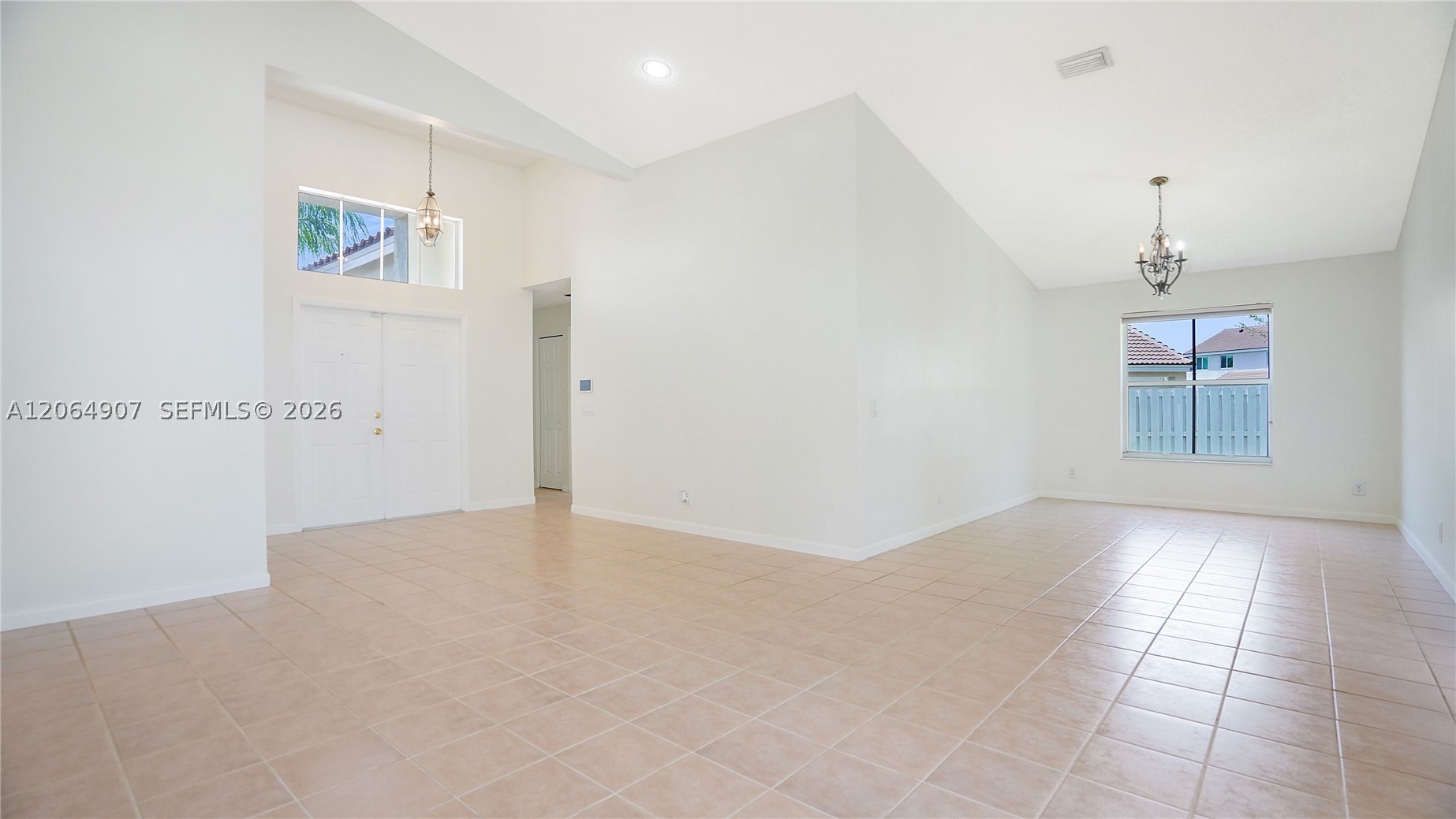 A12064907 Property Photo 4