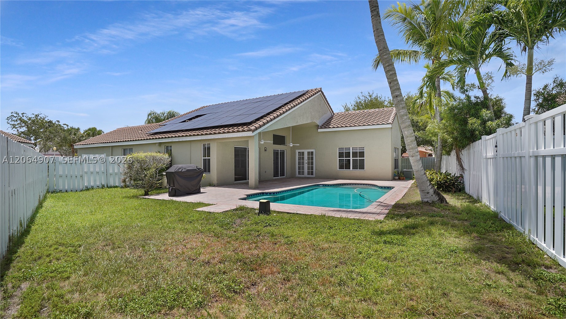 A12064907 Property Photo 13