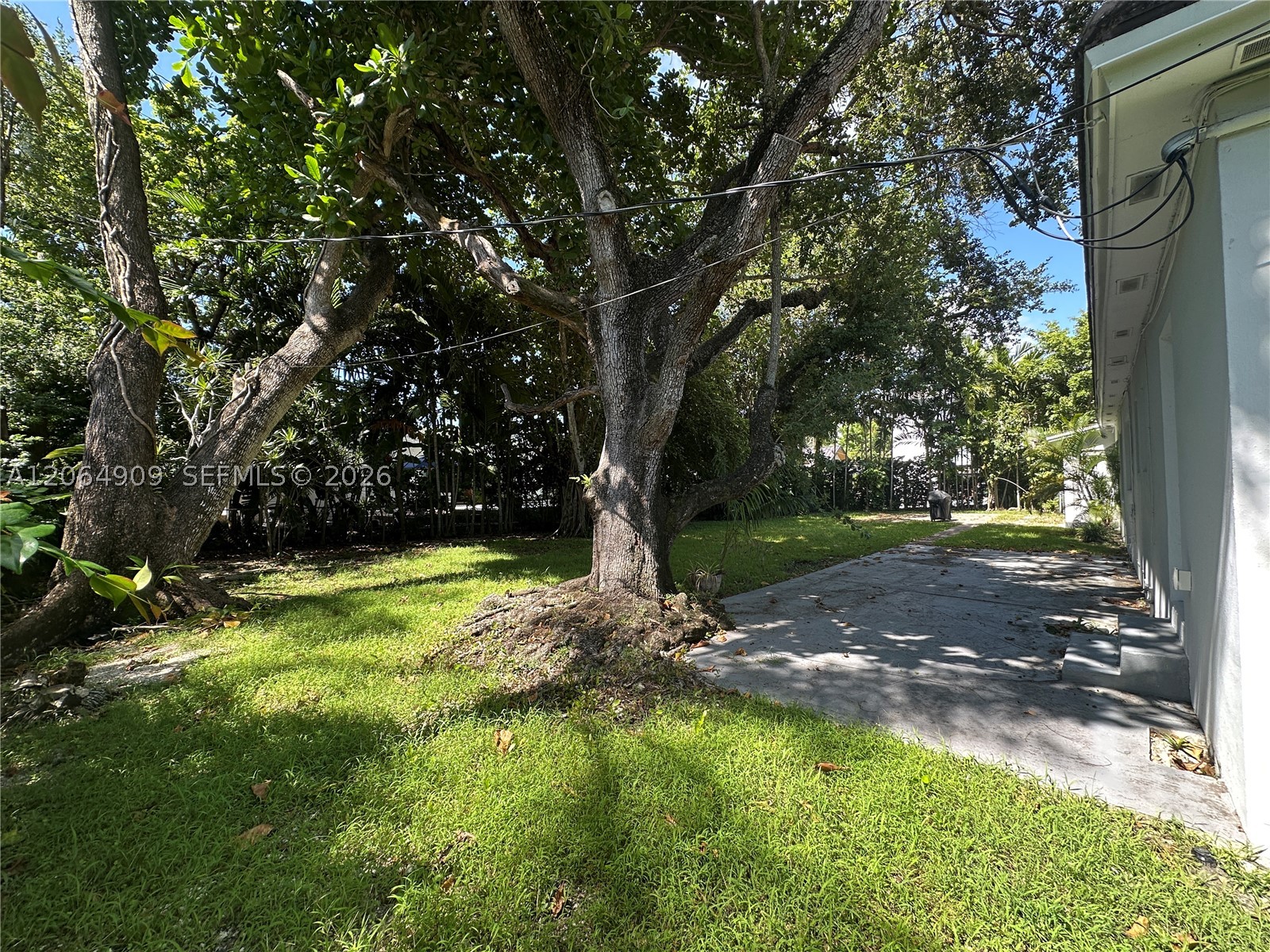 460 San Servando Ave - Property Photo 14