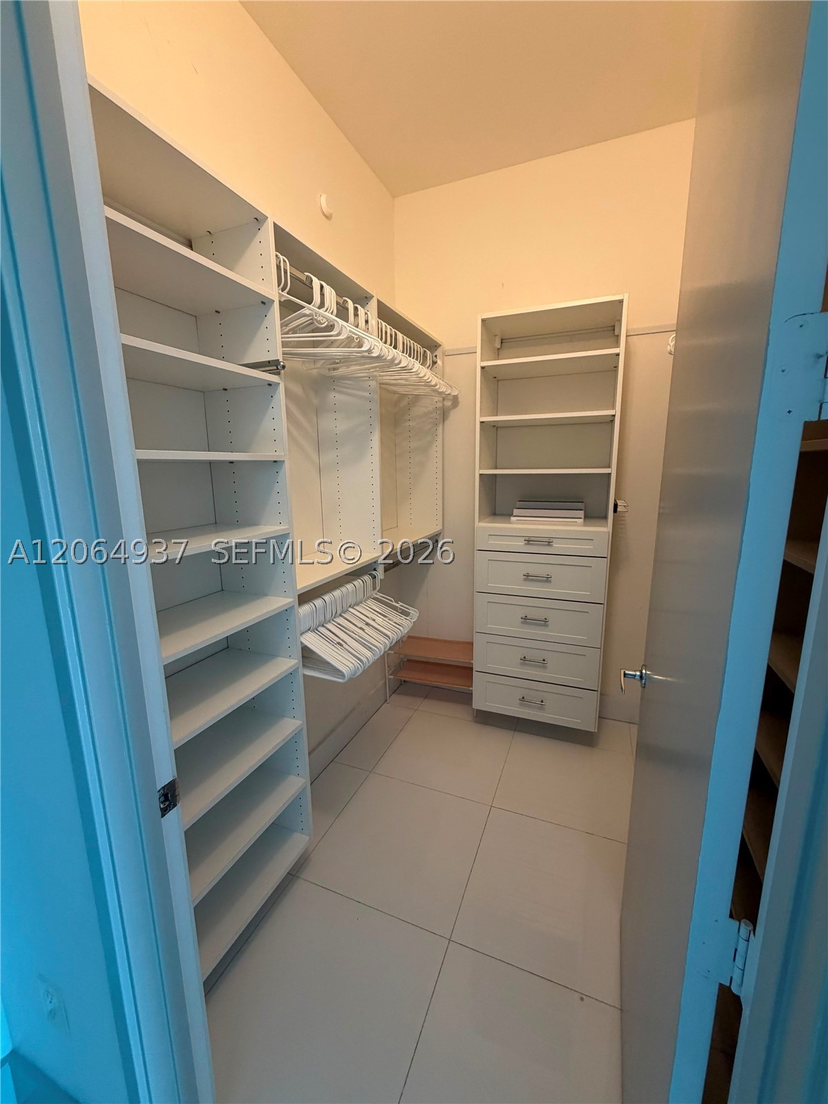 150 Sunny Isles Blvd 1-th403 Property Photo 8