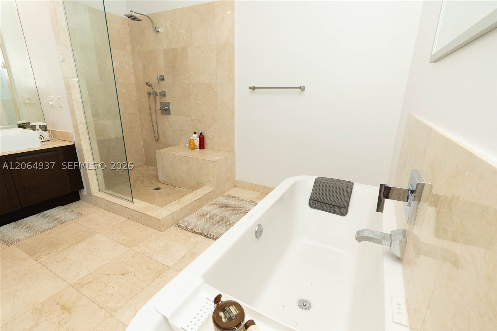 150 Sunny Isles Blvd 1-th403 Property Photo 12