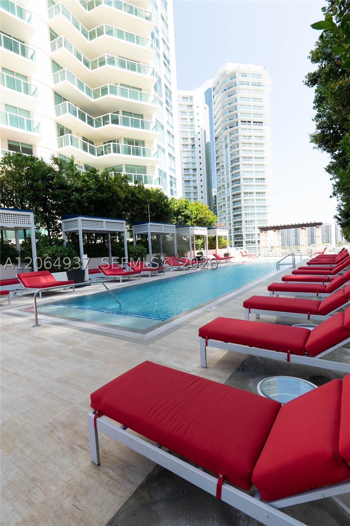 150 Sunny Isles Blvd 1-th403 Property Photo 19