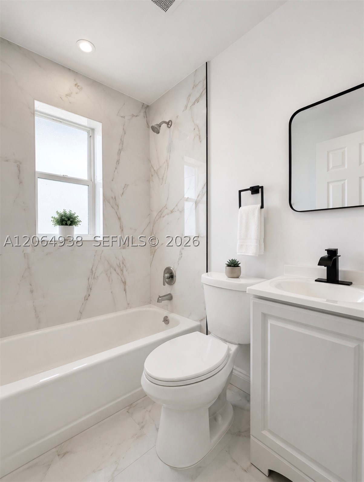 1708 Nw 7th St Property Photo 8