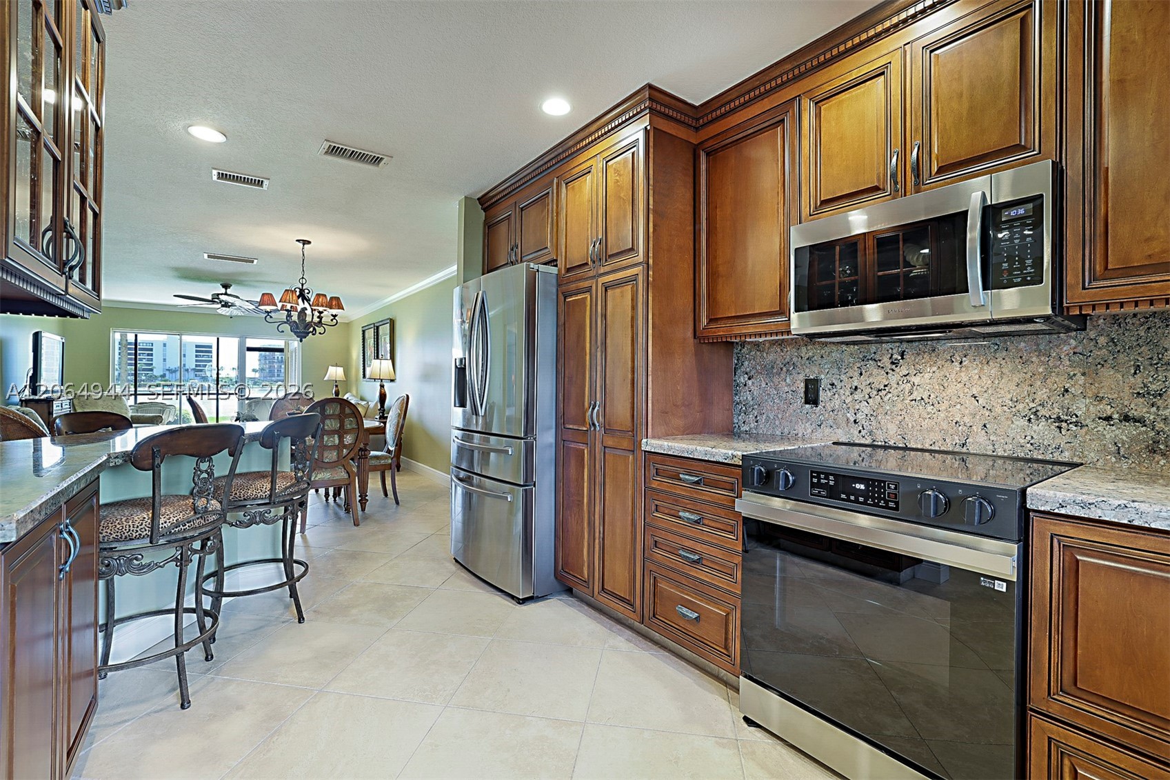 100 Intracoastal Pl 102 Property Photo 14