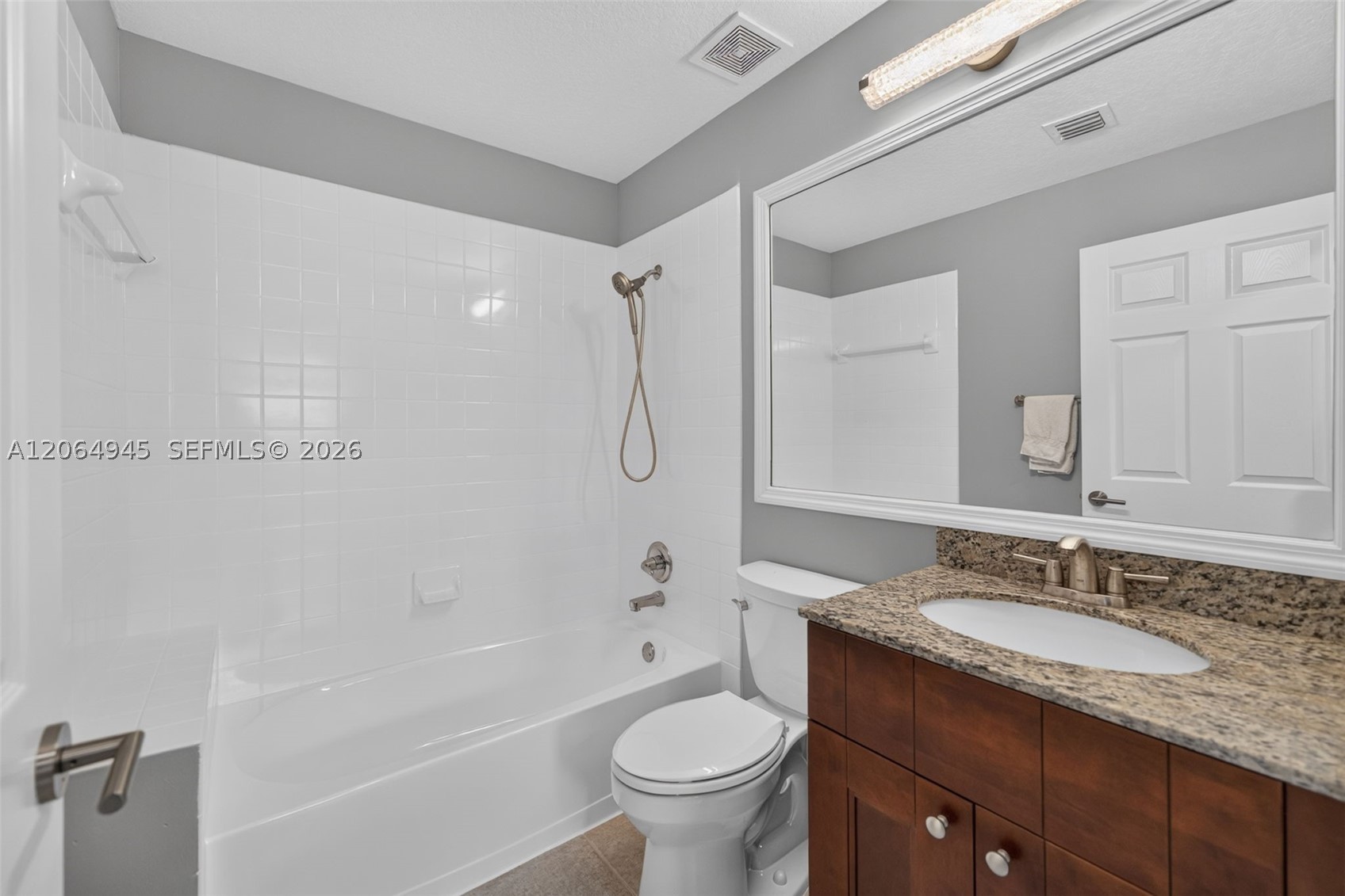 1038 Lavender Cir Property Photo 31