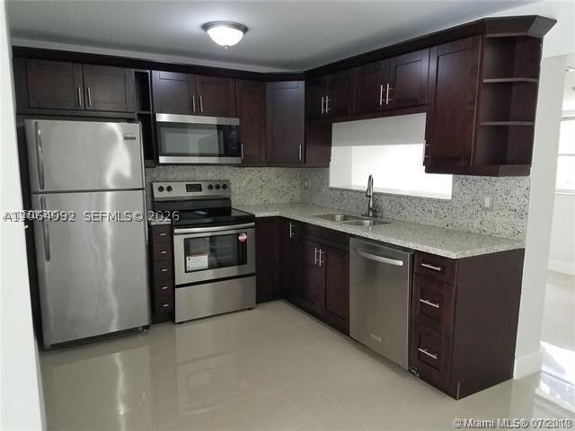 A12064992 Property Photo 2