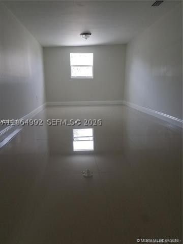A12064992 Property Photo 5