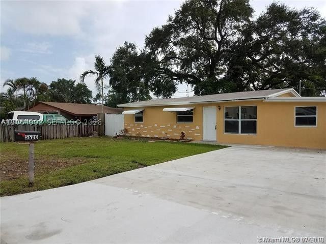 A12064992 Property Photo 13