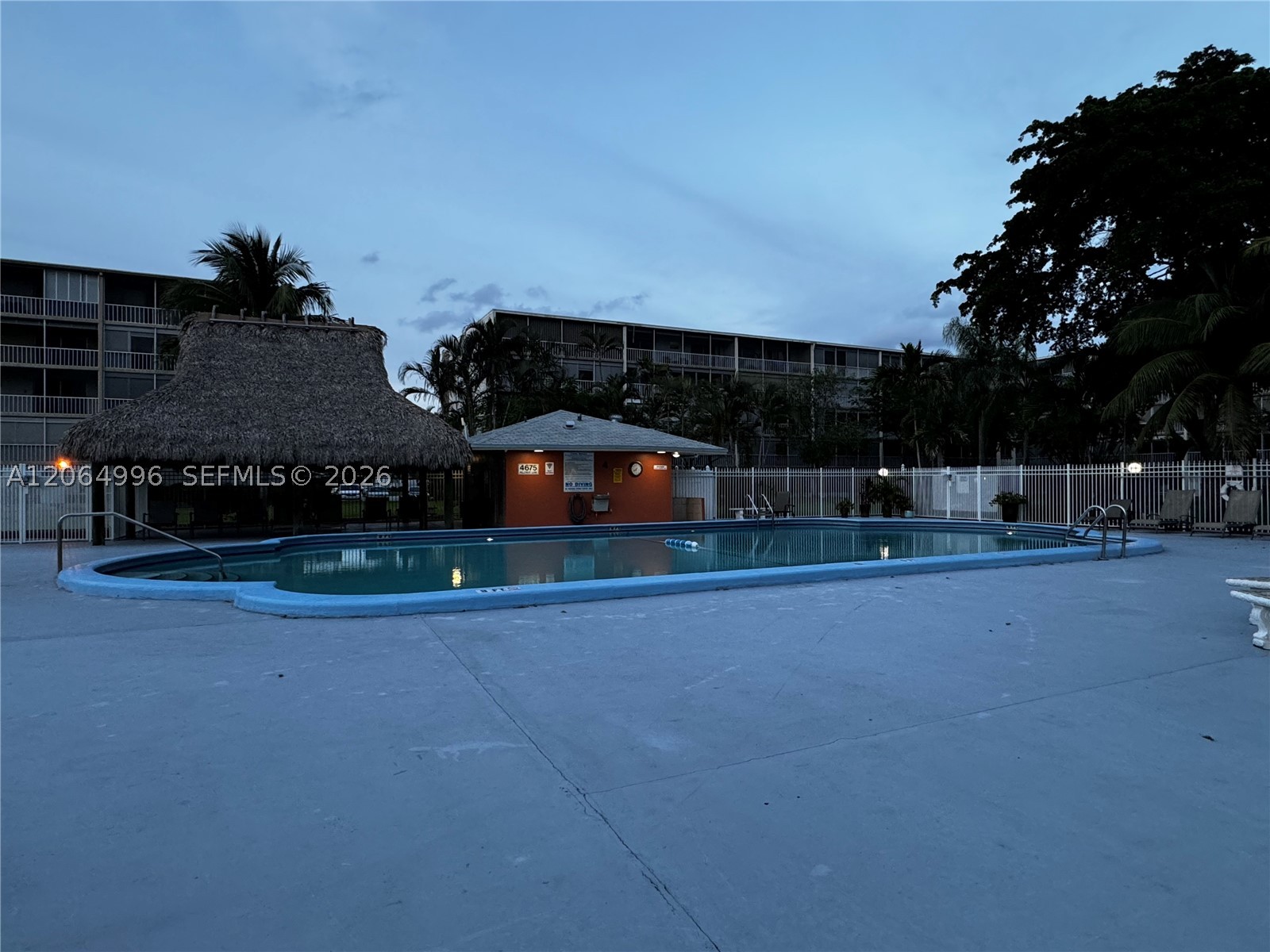 950 Hillcrest Dr 411 Property Photo 25