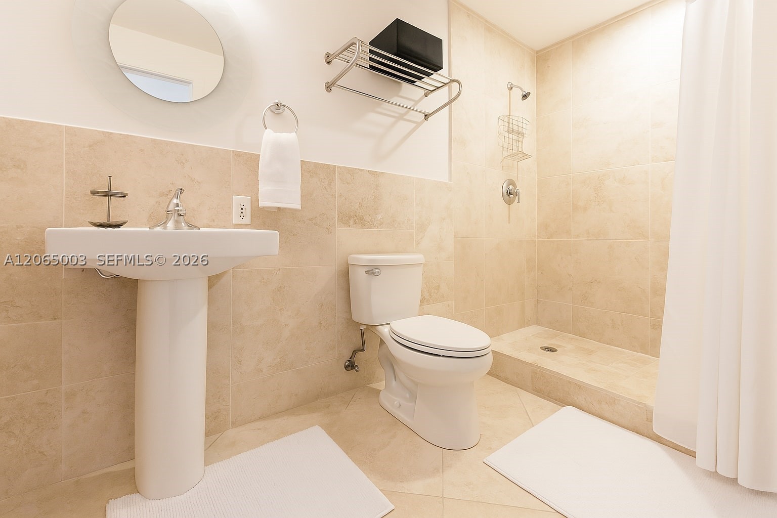 420 15th St 306 Property Photo 7