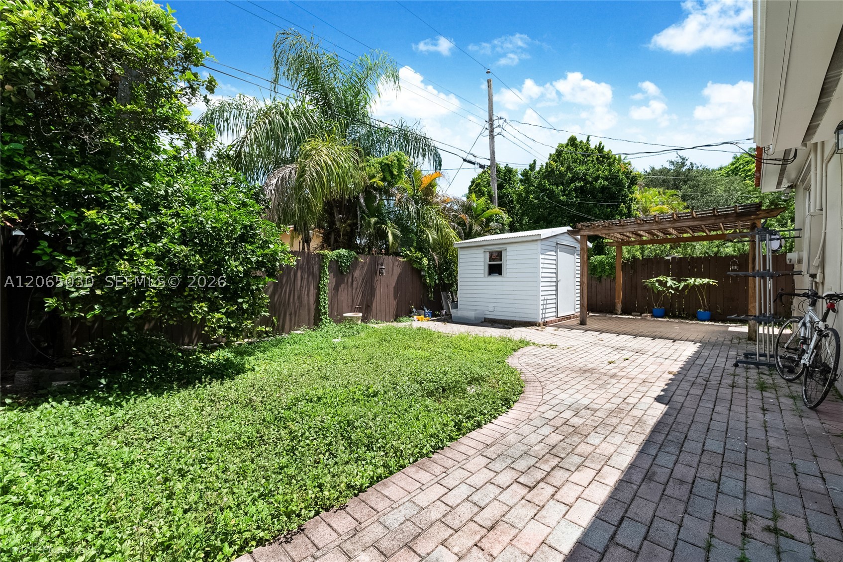 4477 Sw 15th Terr Property Photo 13