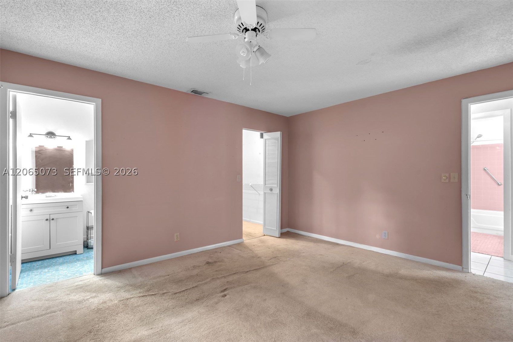 7235 Pine Bluff Dr Property Photo 13