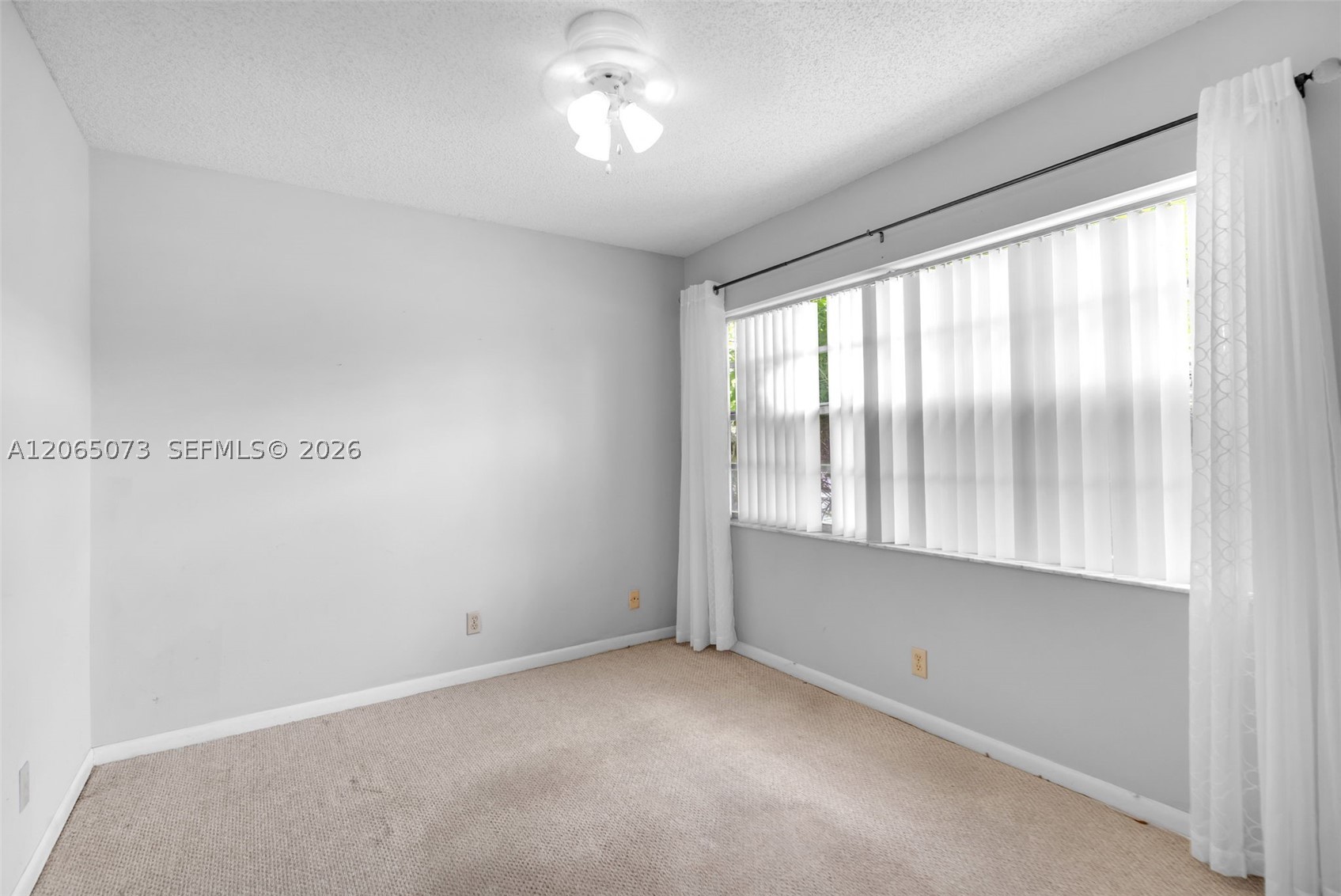 7235 Pine Bluff Dr Property Photo 20