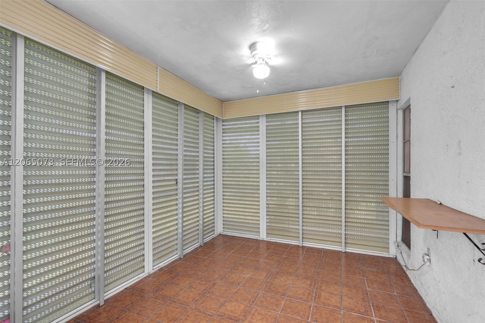 7235 Pine Bluff Dr Property Photo 24