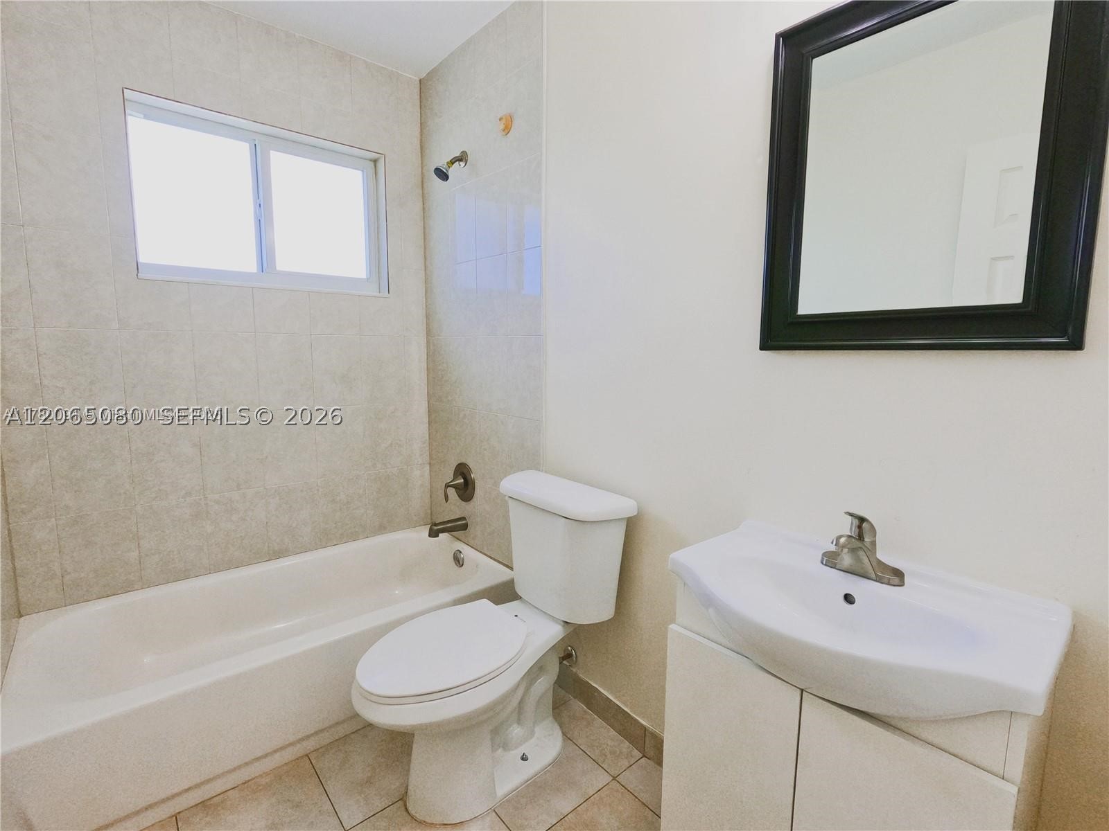 4906 Serafica Dr 7 Property Photo 7