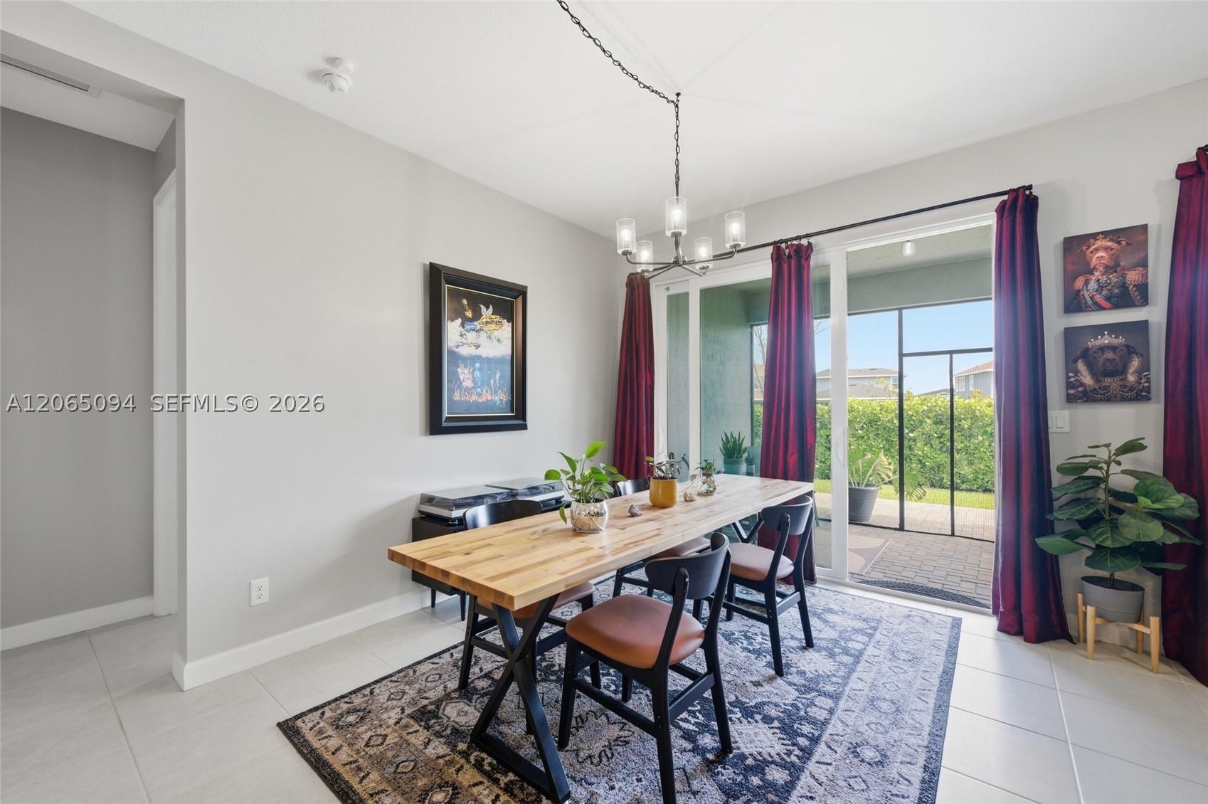 1902 Wandering Willow Way Property Photo 10