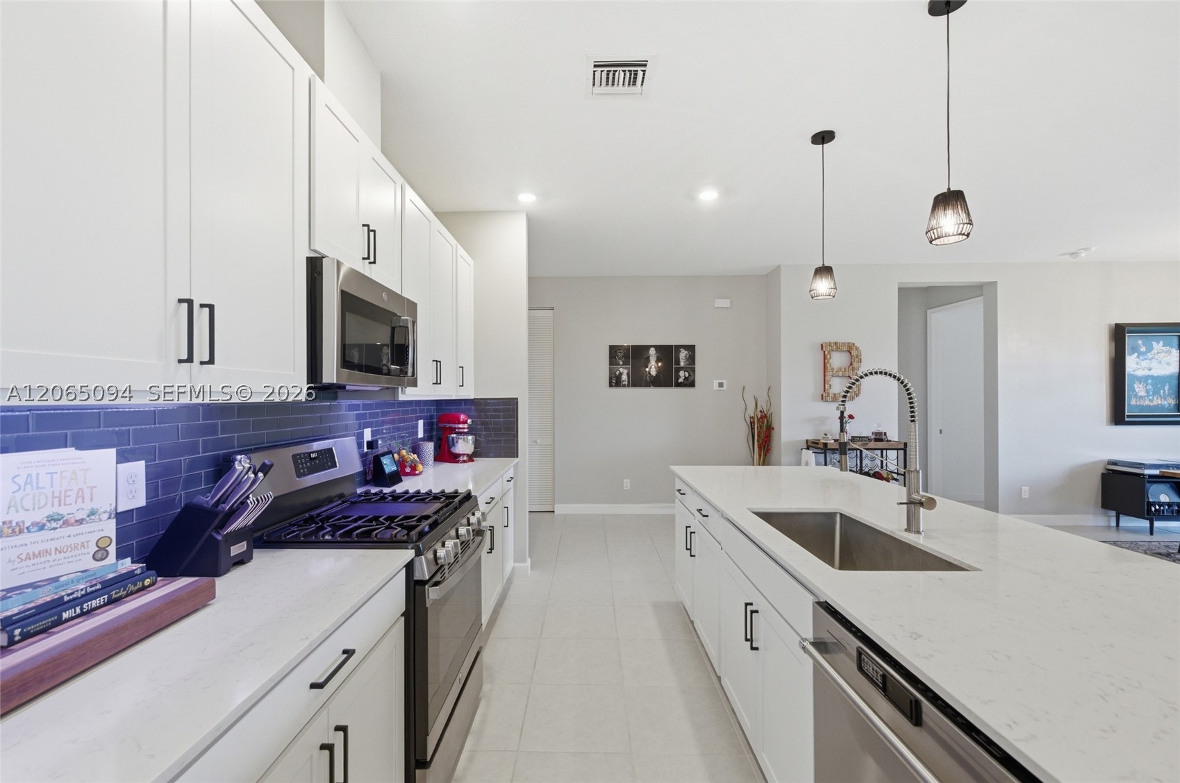 1902 Wandering Willow Way Property Photo 18