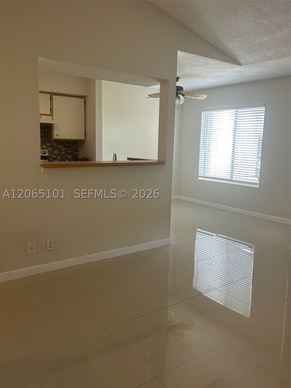 815 W Boynton Beach Blvd 2-202 Property Photo 11