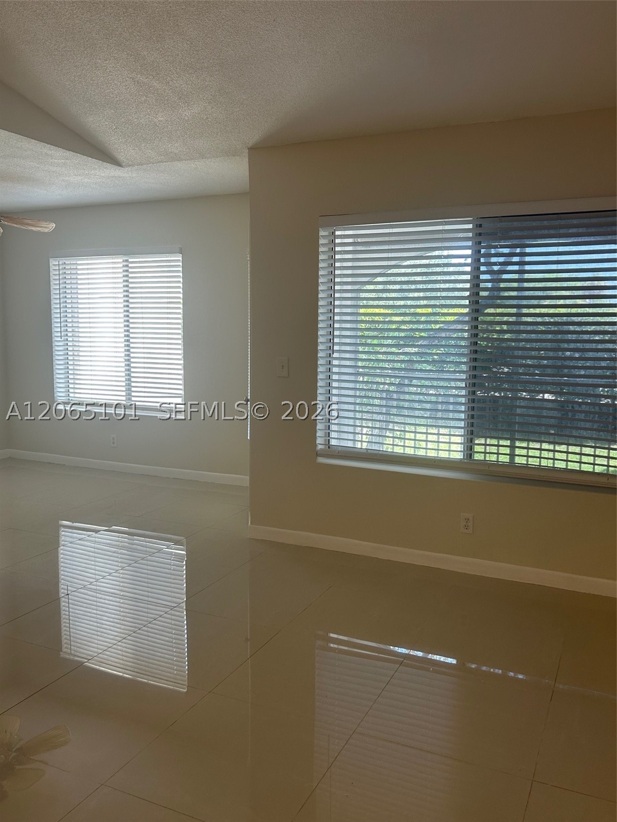 815 W Boynton Beach Blvd 2-202 Property Photo 13