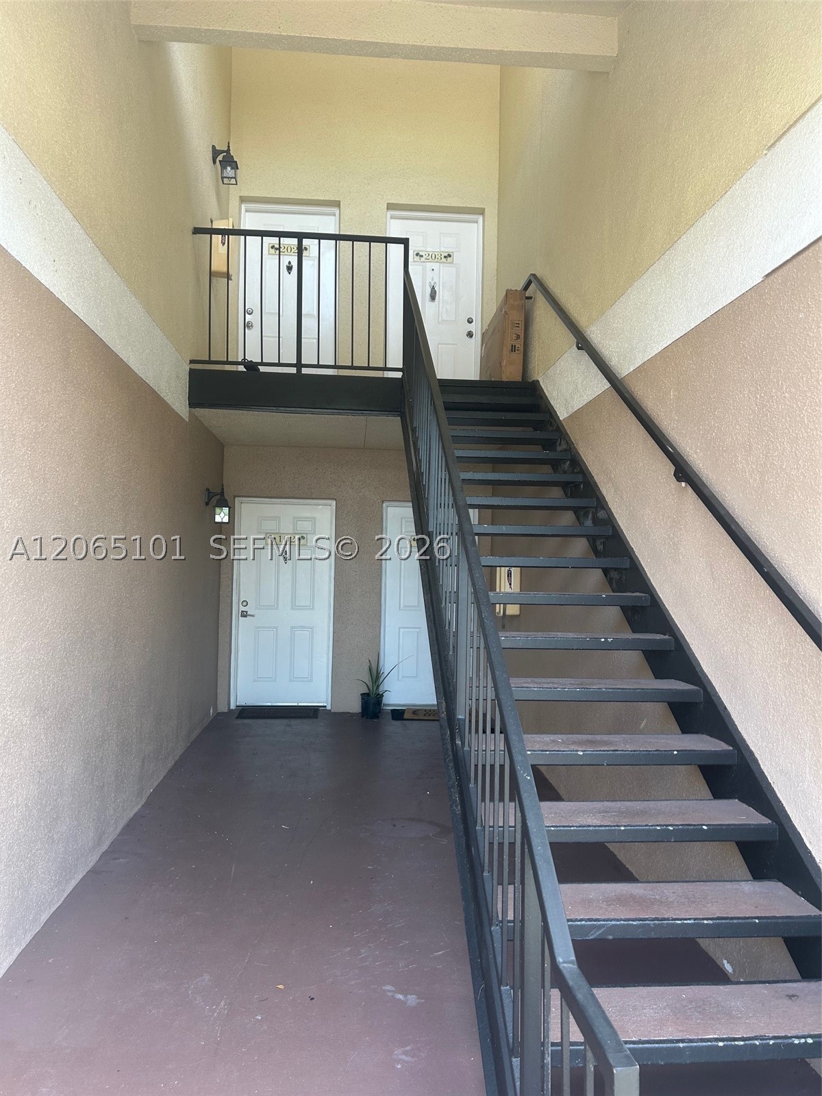 815 W Boynton Beach Blvd 2-202 Property Photo 20