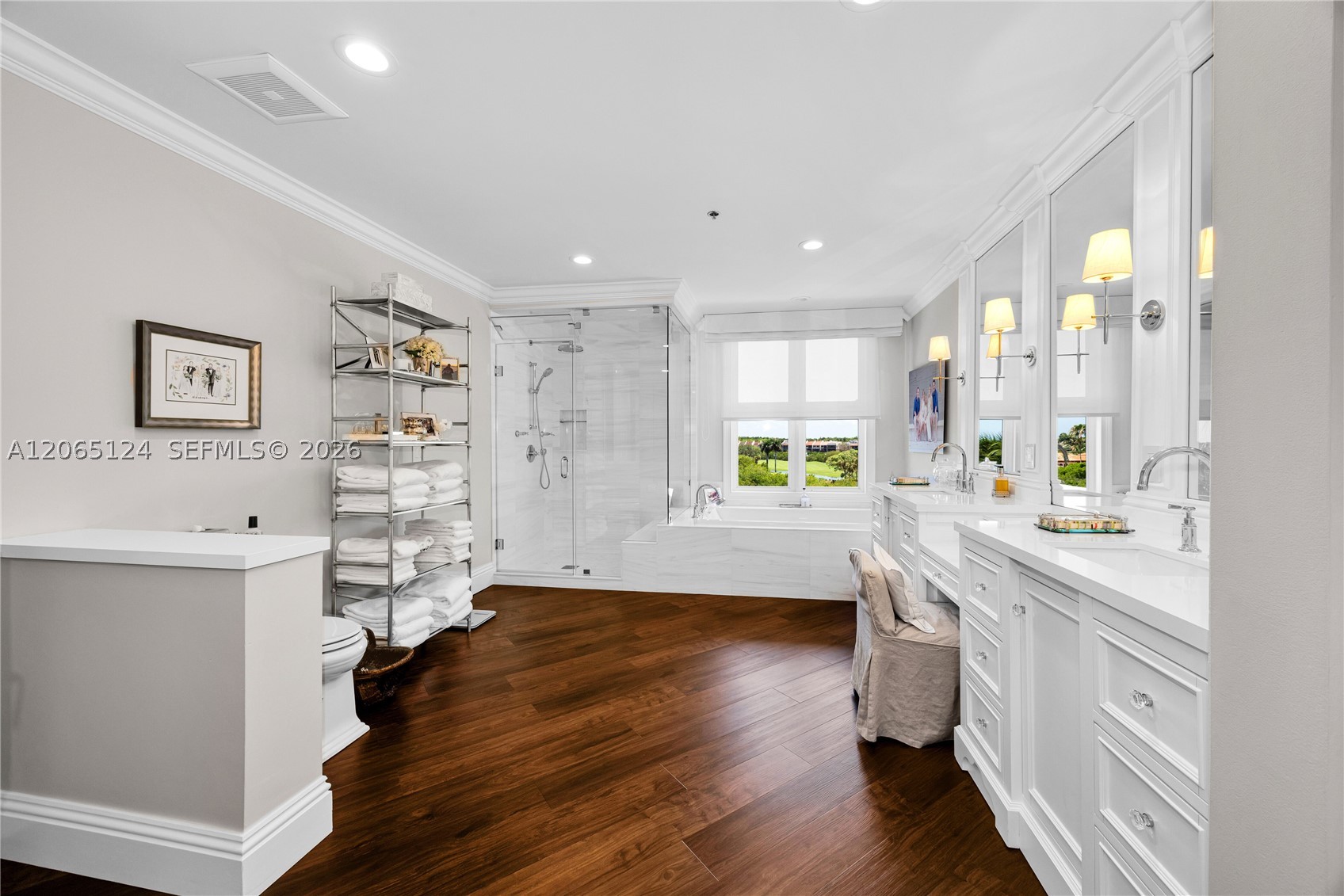 13647 Deering Bay Dr 142 Property Photo 20