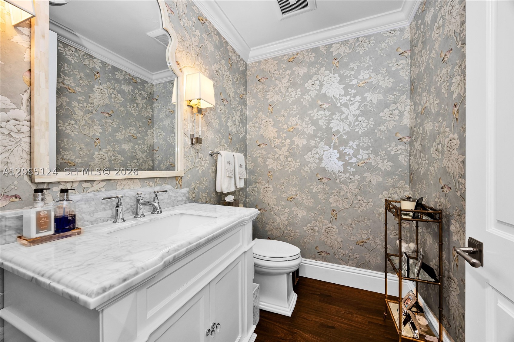 13647 Deering Bay Dr 142 Property Photo 27
