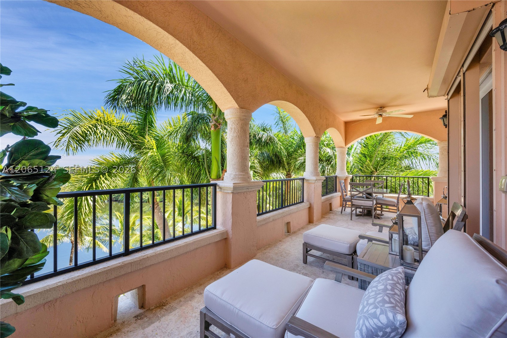 13647 Deering Bay Dr 142 Property Photo 29