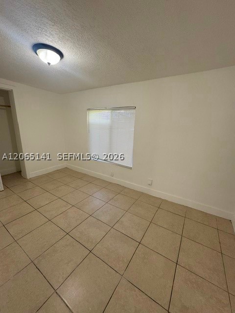 4130 Sw 25th St Property Photo 6