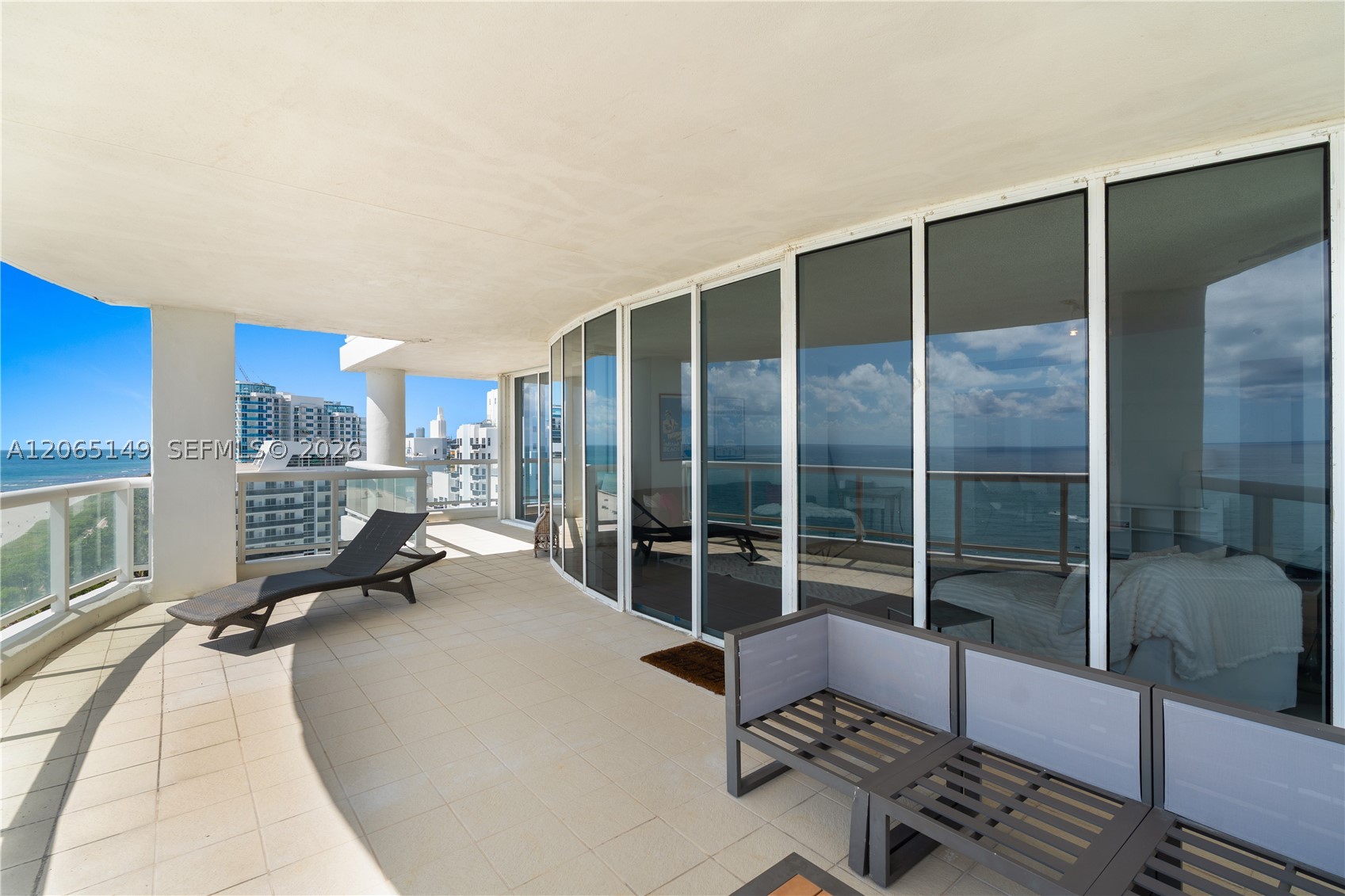 4201 Collins Ave 1503 Property Photo 16