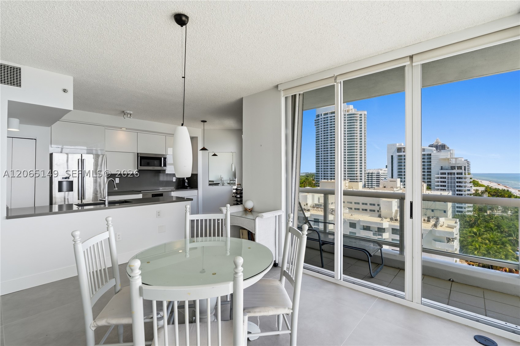 4201 Collins Ave 1503 Property Photo 28