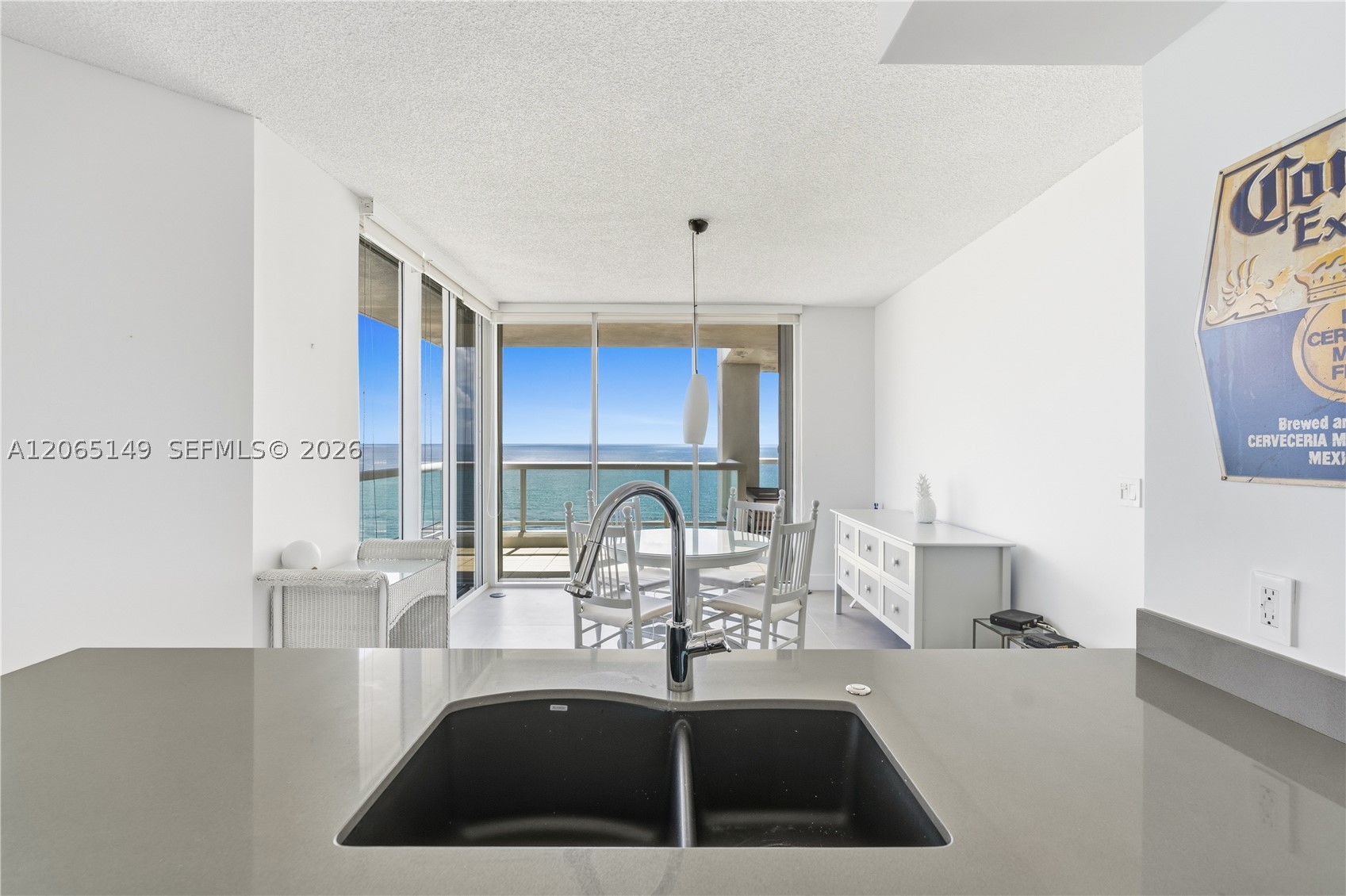 4201 Collins Ave 1503 Property Photo 30