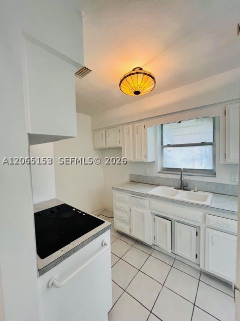 2901 Jackson St 1 Property Photo 5