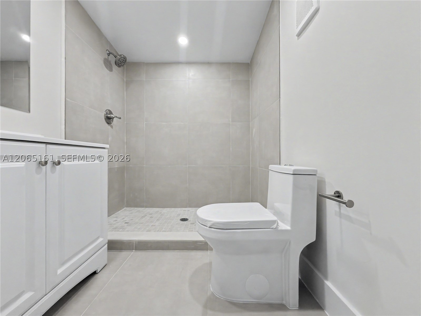 228 Nw 39th St 0 Property Photo 21