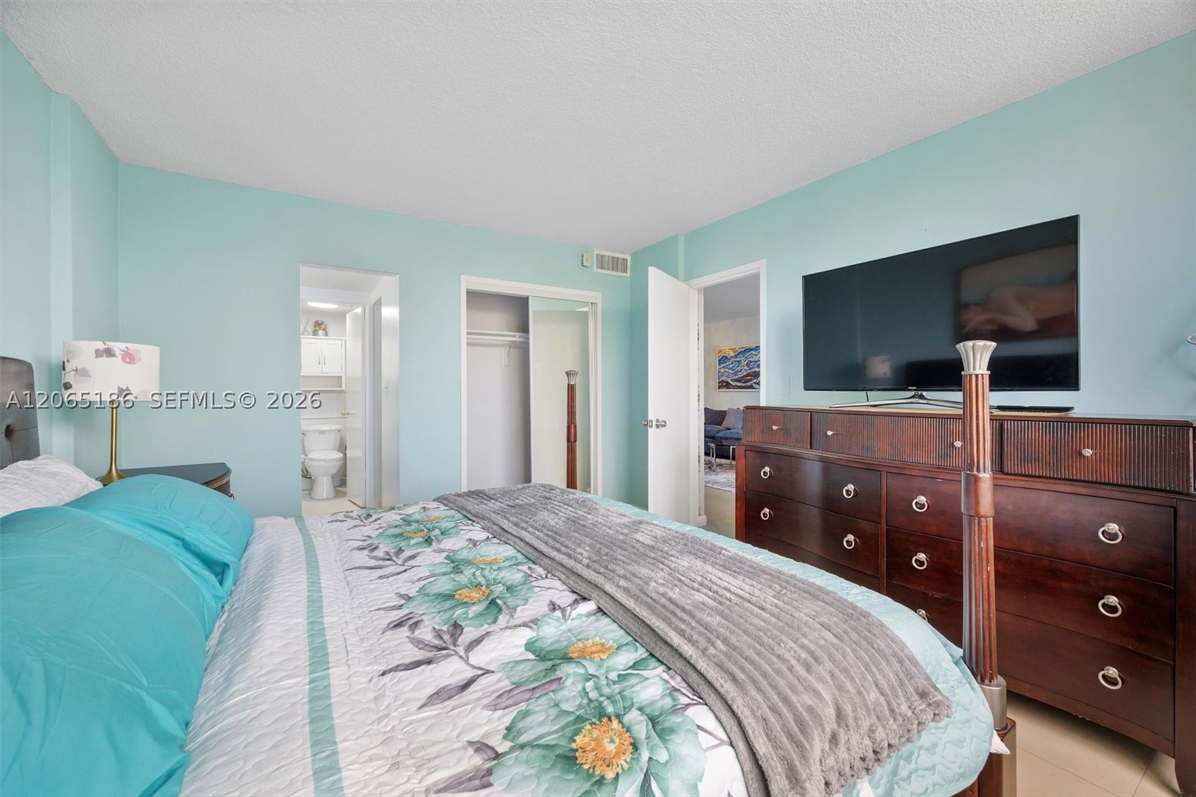 3660 Ne 166th St 307 Property Photo 13