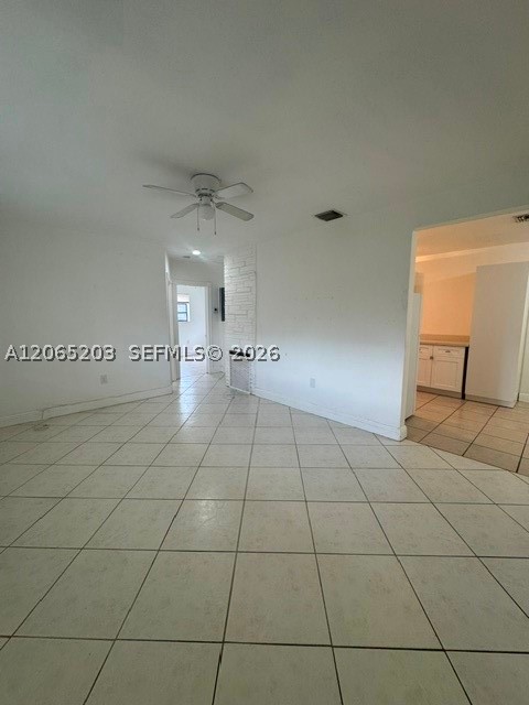 2808 Sw 67th Way Property Photo 4